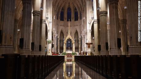 Katedral St. Patrick di New York akan merayakan Misa publik pertamanya sejak Maret