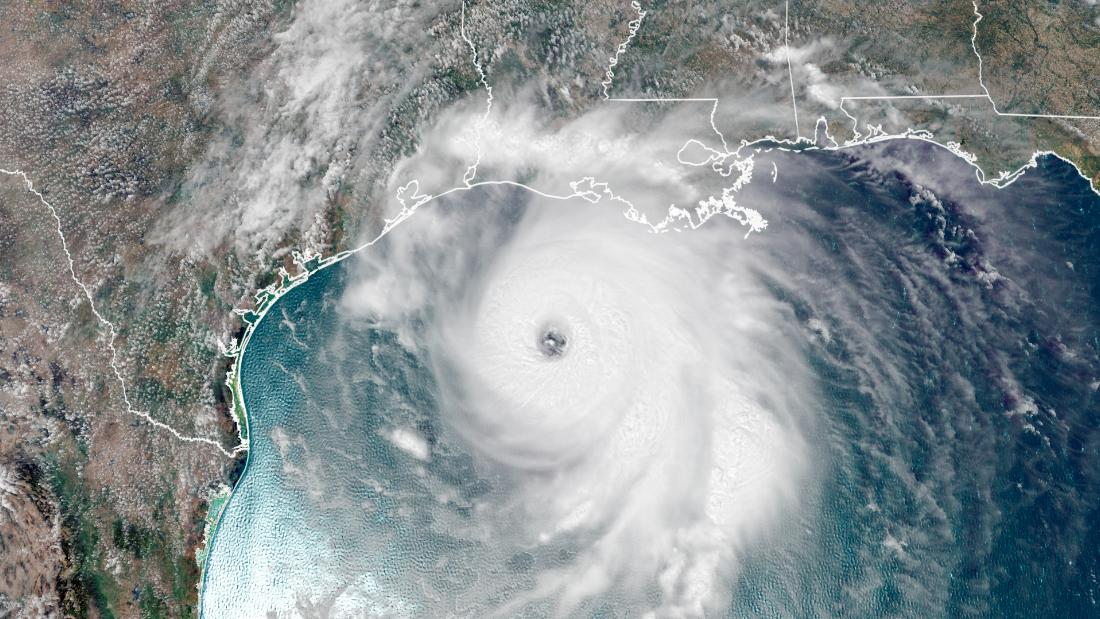Badai Laura sedang menuju pendaratan di Texas dan Louisiana: Pembaruan langsung