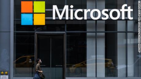Microsoft memiliki sejarah panjang di China.  Itu bisa memotong dua arah untuk TikTok